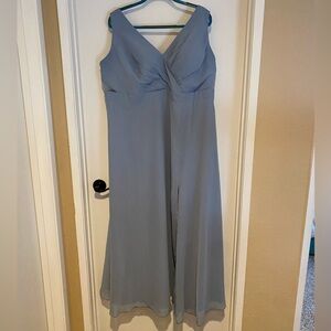 Azazie Dusty Blue Chiffon Floor Length “Alva” Bridesmaid Dress. Size A24